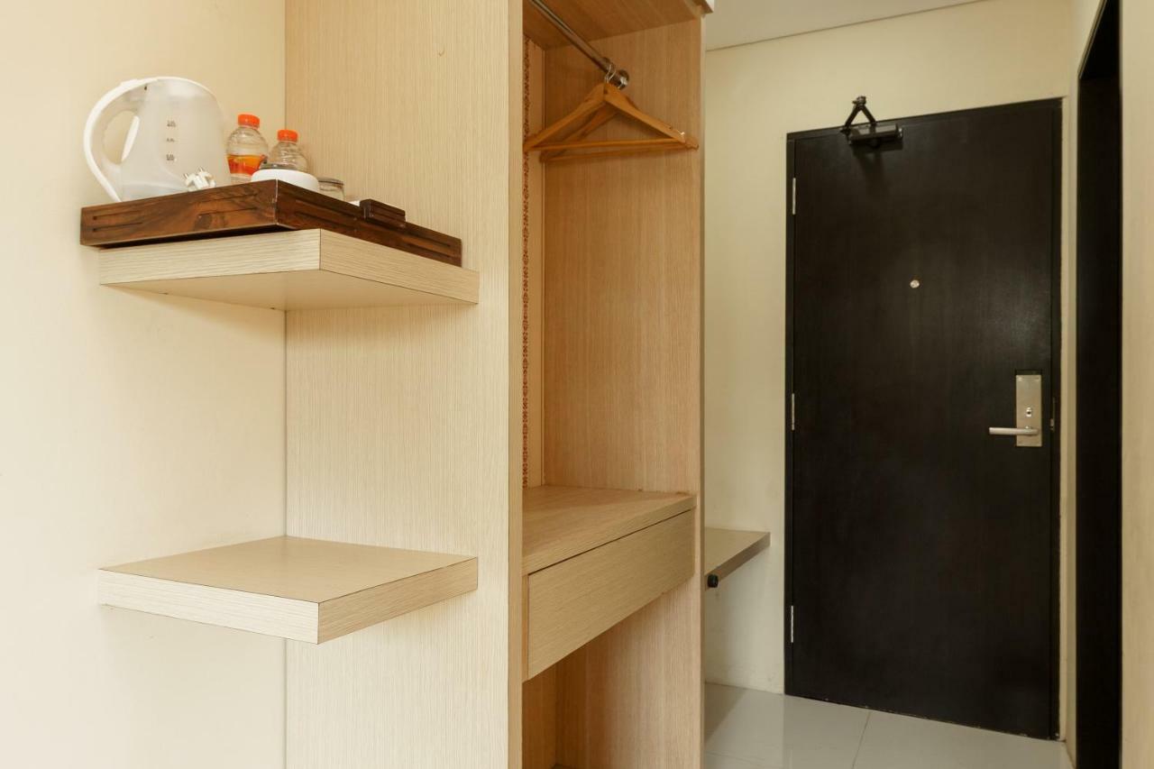 Reddoorz Plus Near Sangkareang Park Ματαράμ Εξωτερικό φωτογραφία